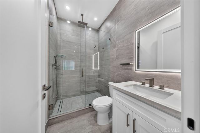 7940 Ethel Avenue, Los Angeles, CA 91605