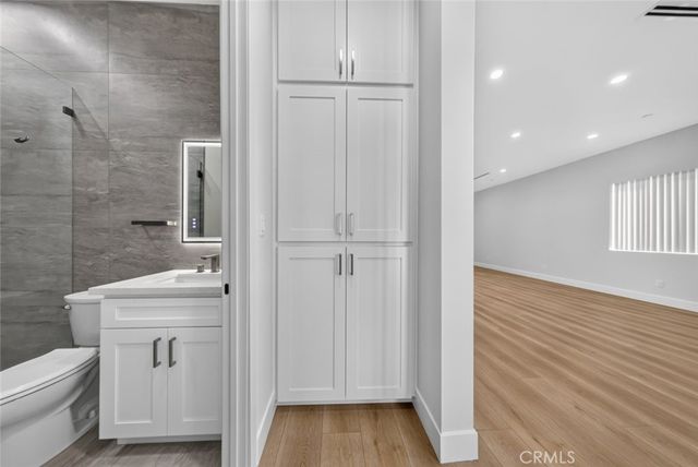 7940 Ethel Avenue, Los Angeles, CA 91605