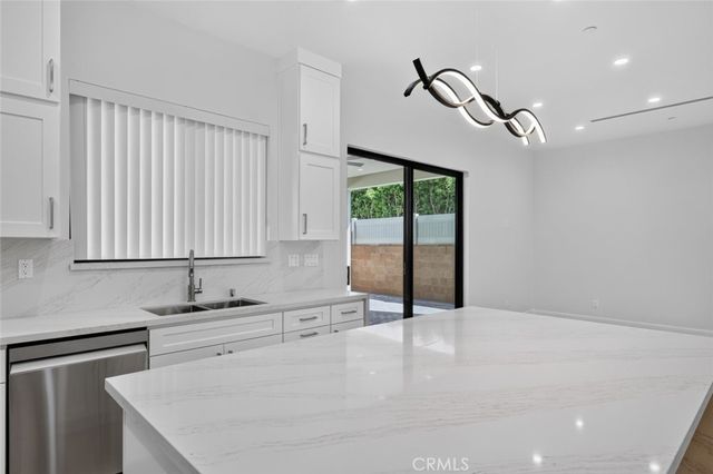 7940 Ethel Avenue, Los Angeles, CA 91605