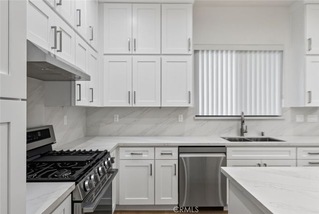 7940 Ethel Avenue, Los Angeles, CA 91605