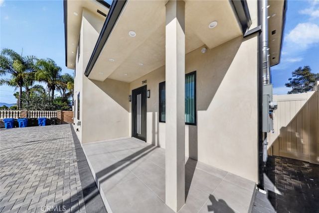 7940 Ethel Avenue, Los Angeles, CA 91605