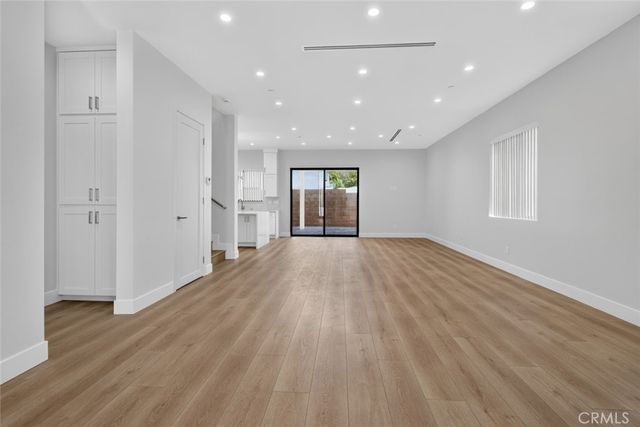 7940 Ethel Avenue, Los Angeles, CA 91605