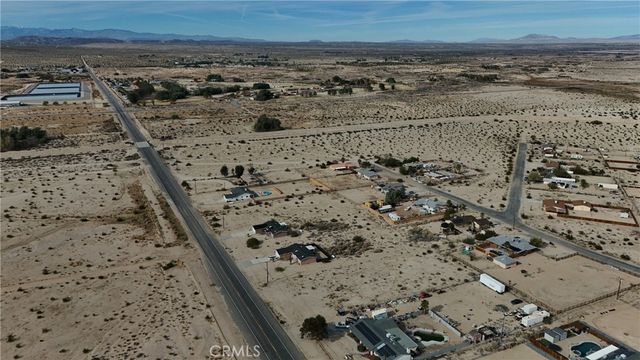 792 Amboy, 29 Palms, CA 92277
