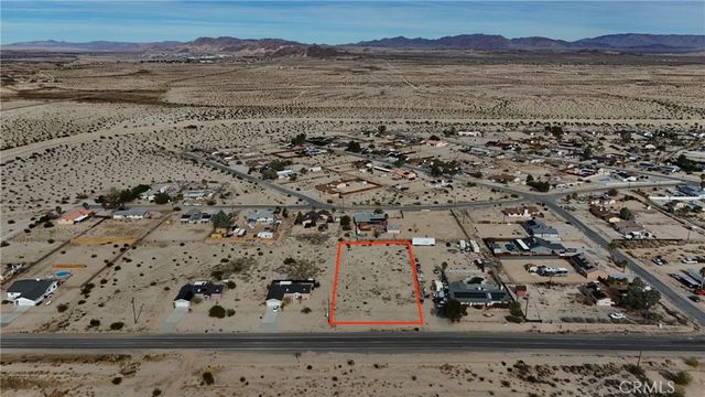 792 Amboy, 29 Palms, CA 92277