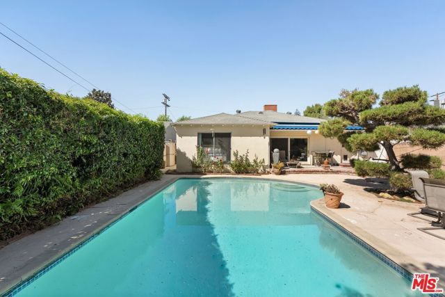 5832 Ranchito Avenue, Van Nuys (los Angeles), CA 91401