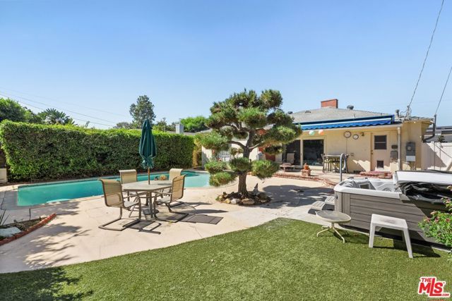 5832 Ranchito Avenue, Van Nuys (los Angeles), CA 91401