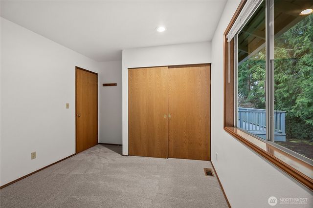 6475 Windfall Place NW, Bremerton, WA 98312