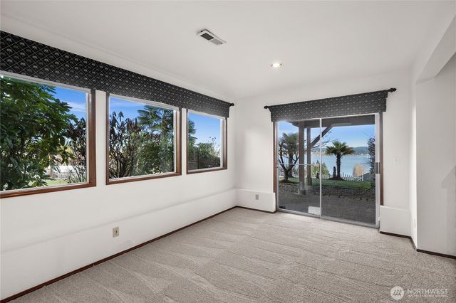 6475 Windfall Place NW, Bremerton, WA 98312