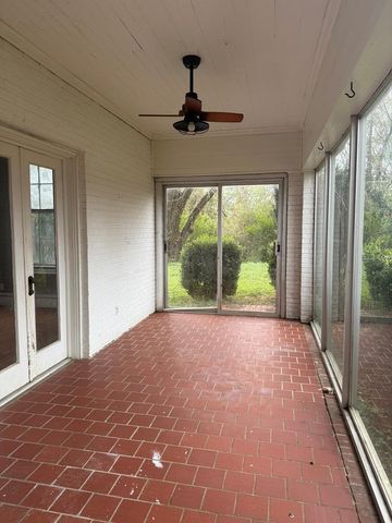 82 S Midway Street, Clayton, AL 36016