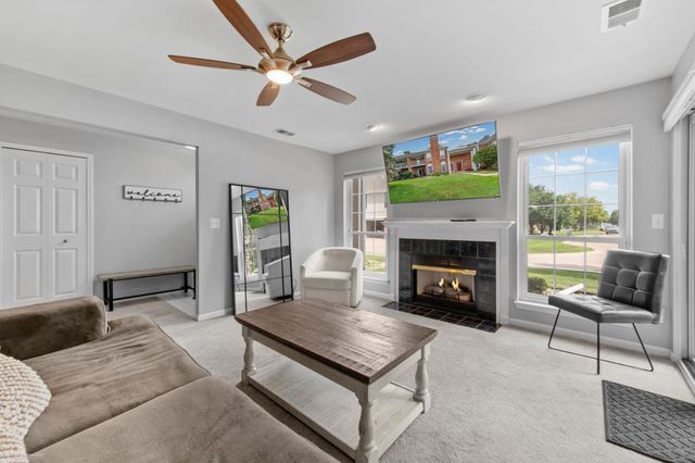 52018 Heatherstone Avenue, Macomb, MI 48042