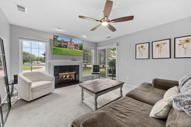 52018 Heatherstone Avenue, Macomb, MI 48042