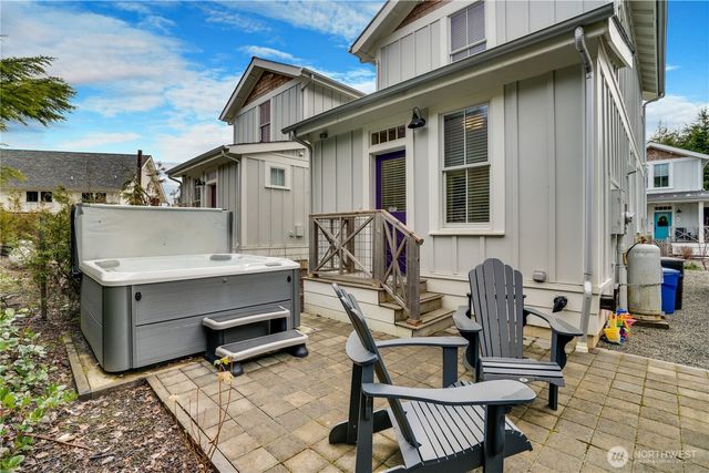 74 Elk Creek Loop, Pacific Beach, WA 98571