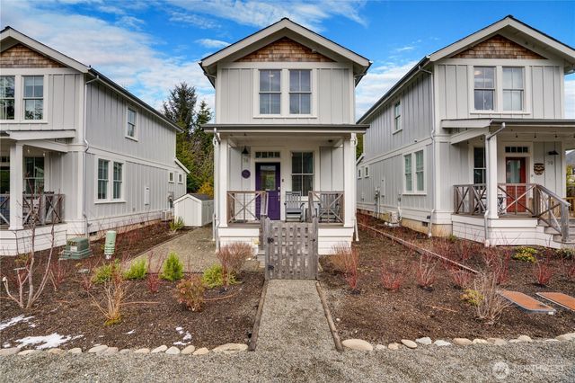 74 Elk Creek Loop, Pacific Beach, WA 98571