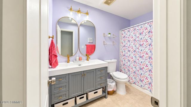 999 Gilmer Way, Las Cruces, NM 88005