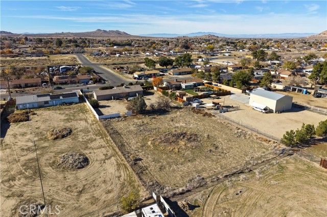 40596 Fieldspring, Lancaster, CA 93535