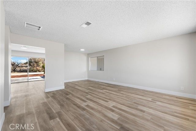 40596 Fieldspring, Lancaster, CA 93535