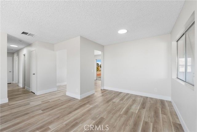 40596 Fieldspring, Lancaster, CA 93535