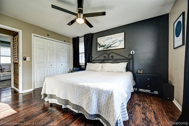 304 John Street, Holly, MI 48442