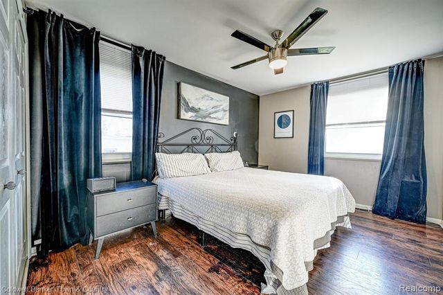 304 John Street, Holly, MI 48442