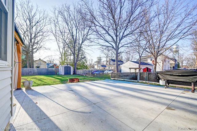 304 John Street, Holly, MI 48442