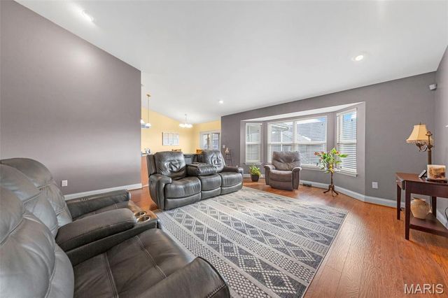 1112 William Penn Drive, Wentzville, MO 63385