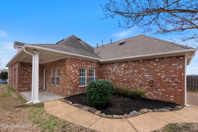 4854 Stone Cross Drive, Olive Branch, MS 38654