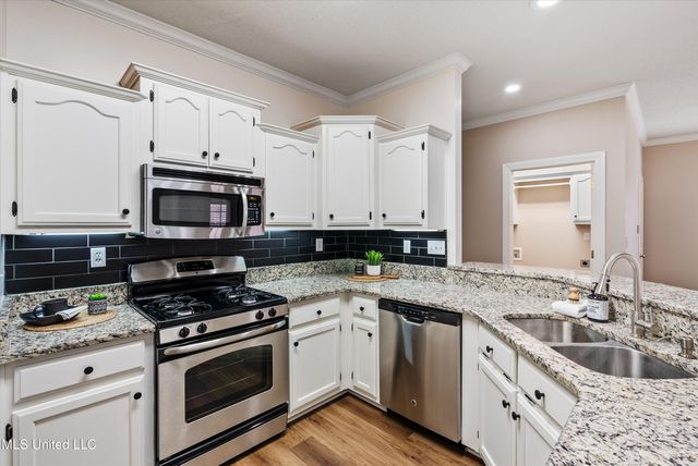 4854 Stone Cross Drive, Olive Branch, MS 38654