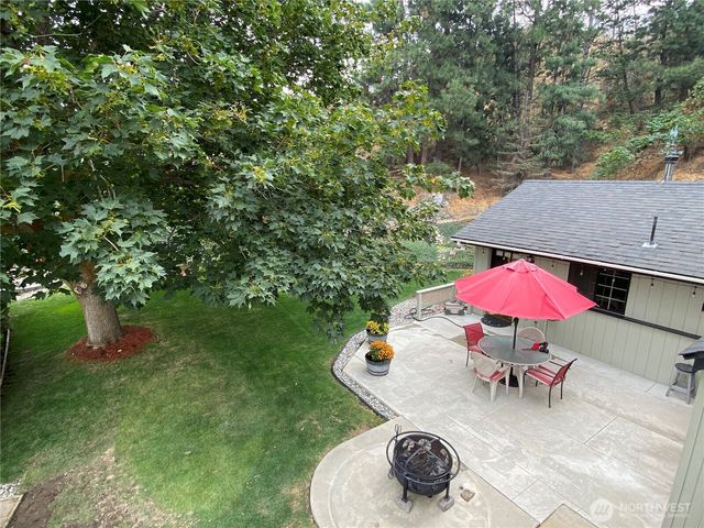 1287 Malaga Alcoa Highway, Wenatchee, WA 98828