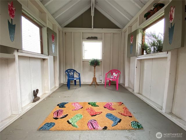 1287 Malaga Alcoa Highway, Wenatchee, WA 98828