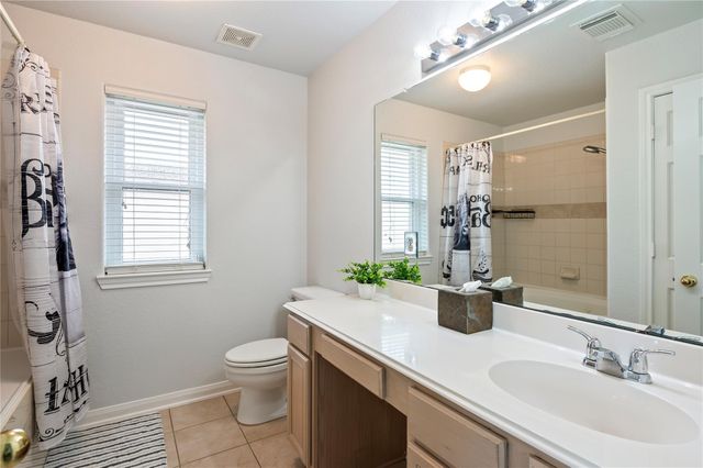 2930 Community Drive, Alvin, TX 77511