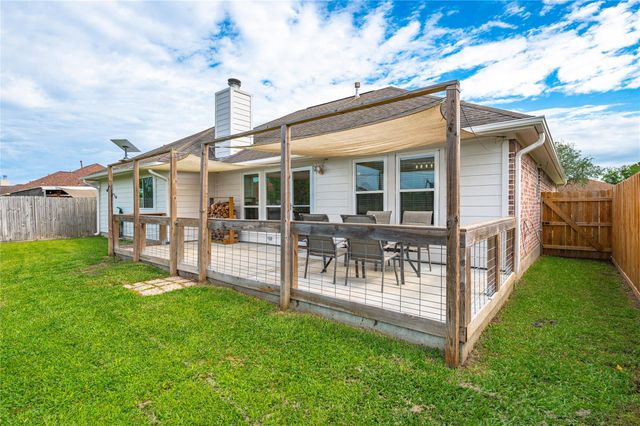 2930 Community Drive, Alvin, TX 77511