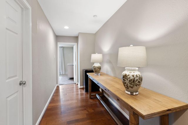 991 Curtin Street, Houston, TX 77018