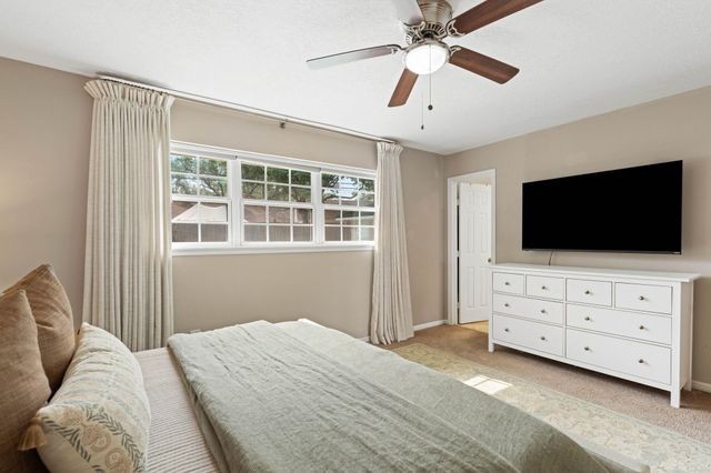 991 Curtin Street, Houston, TX 77018