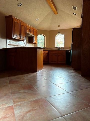 2622 Big Oaks Drive, Garland, TX 75044