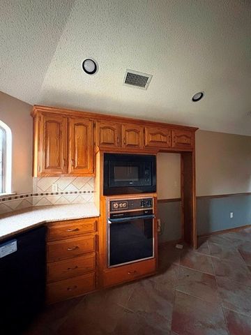 2622 Big Oaks Drive, Garland, TX 75044