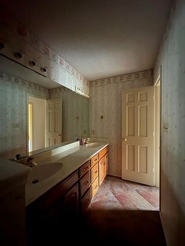 2622 Big Oaks Drive, Garland, TX 75044