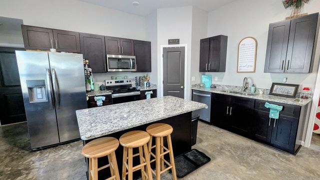 1813 SE Front Street, Hoxie, AR 72433