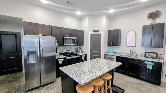1813 SE Front Street, Hoxie, AR 72433