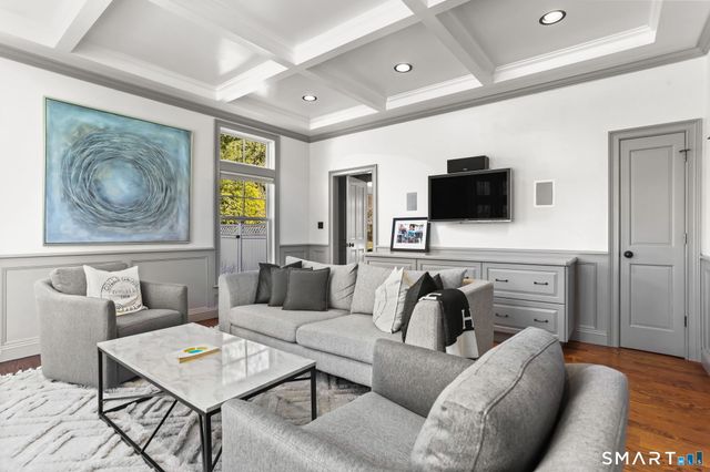 44 Pumpkin Hill Road, Westport, CT 06880