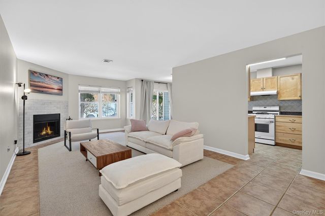 227 Deer Ct Drive, Middletown, NY 10940