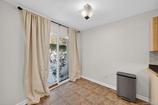 227 Deer Ct Drive, Middletown, NY 10940