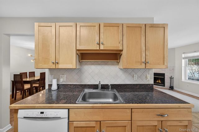 227 Deer Ct Drive, Middletown, NY 10940