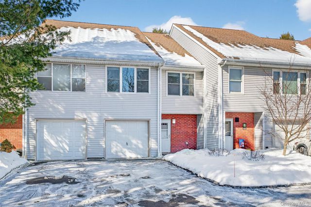 227 Deer Ct Drive, Middletown, NY 10940