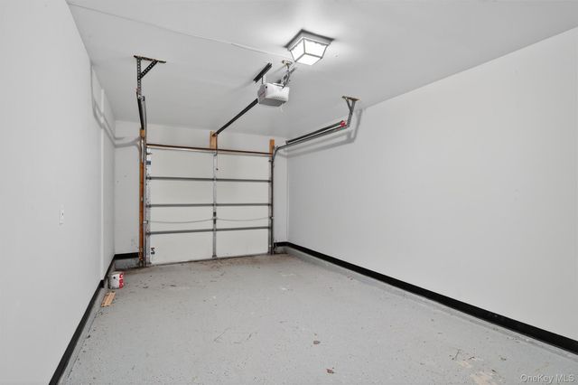 227 Deer Ct Drive, Middletown, NY 10940