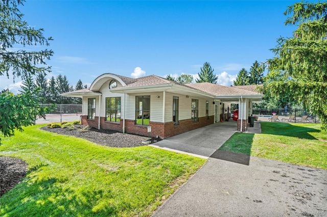 227 Deer Ct Drive, Middletown, NY 10940