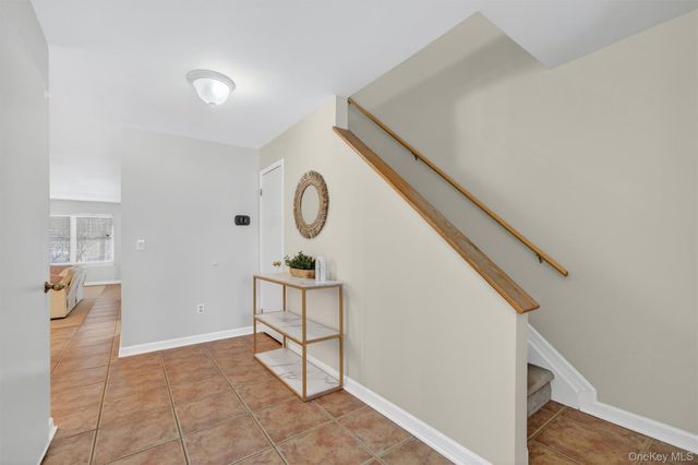 227 Deer Ct Drive, Middletown, NY 10940