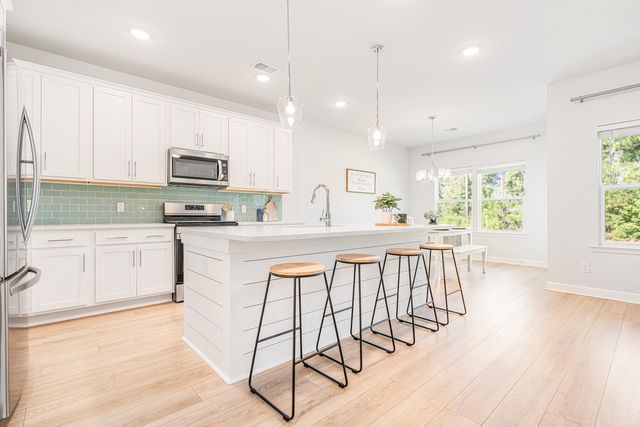 111 Lucca Drive, Summerville, SC 29486