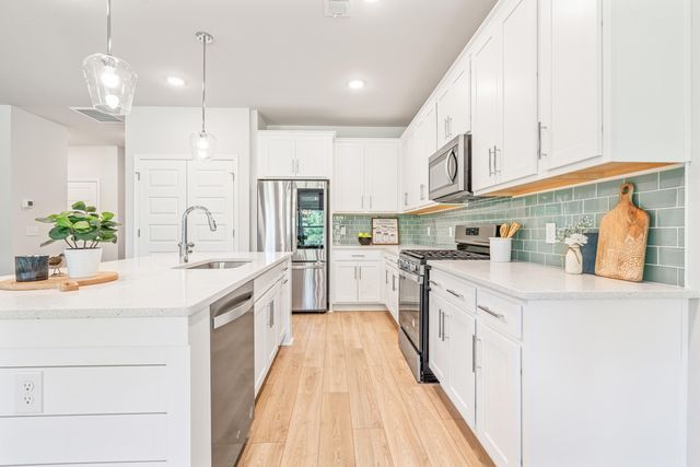 111 Lucca Drive, Summerville, SC 29486