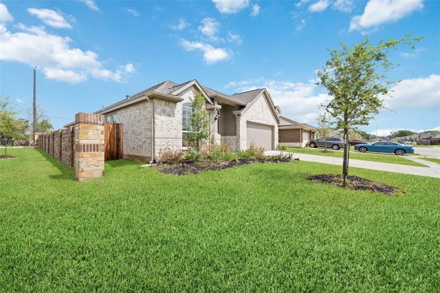 3230 Andlor Hills Drive, Richmond, TX 77406