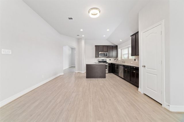 3230 Andlor Hills Drive, Richmond, TX 77406